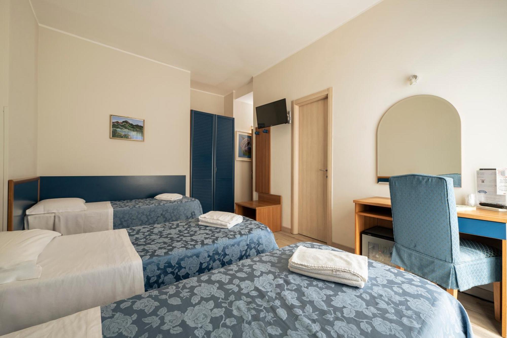 Hotel Mondial Porto Recanati Ngoại thất bức ảnh