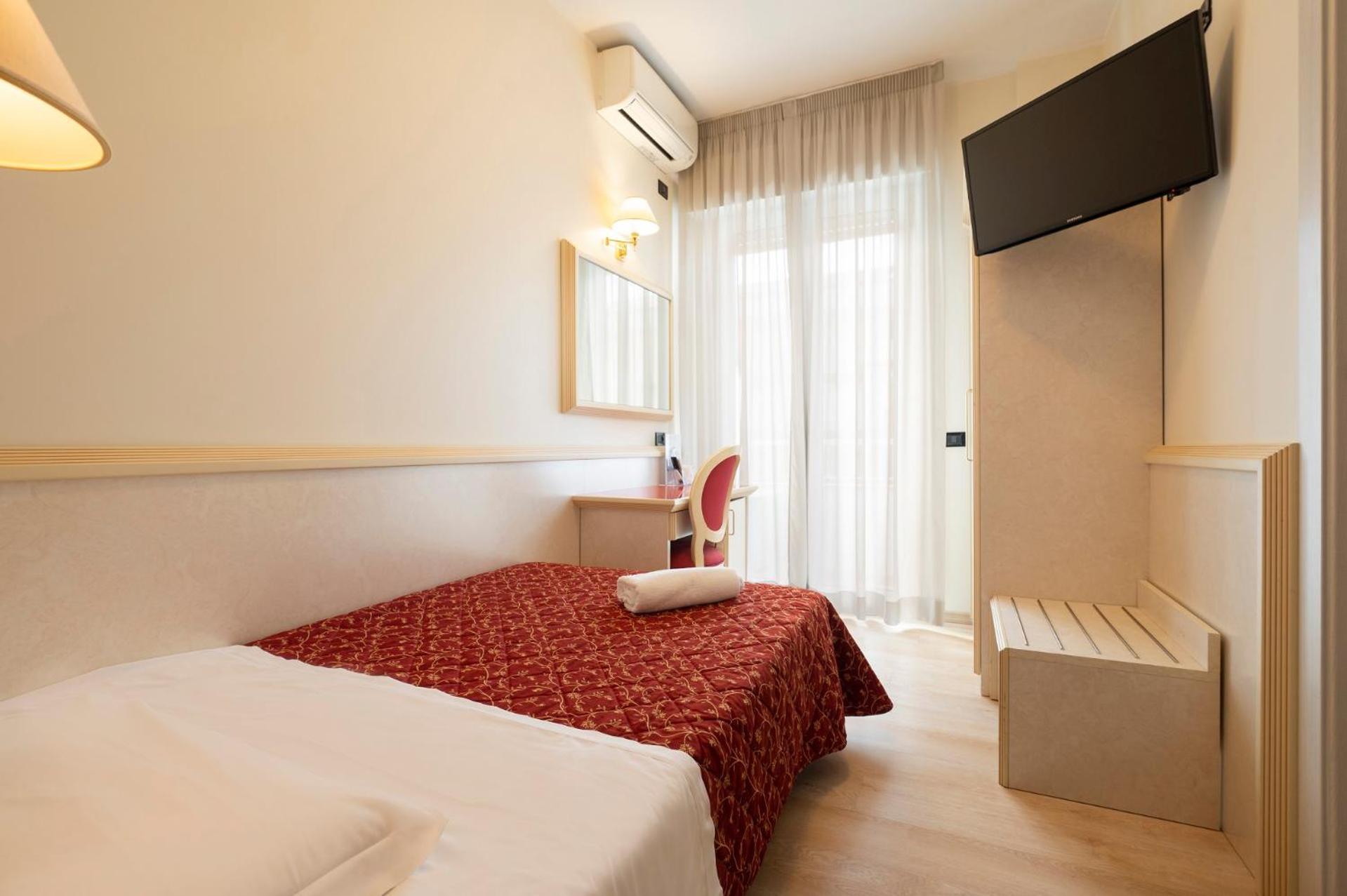 Hotel Mondial Porto Recanati Ngoại thất bức ảnh