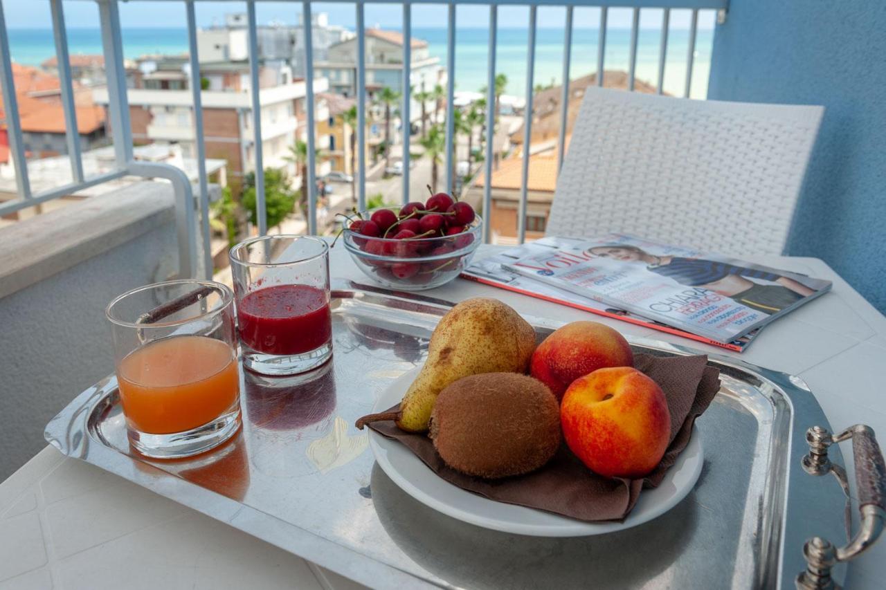 Hotel Mondial Porto Recanati Ngoại thất bức ảnh