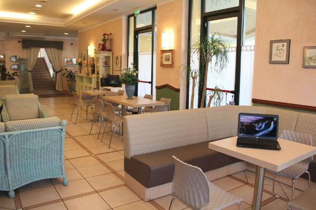 Hotel Mondial Porto Recanati Tiện nghi bức ảnh